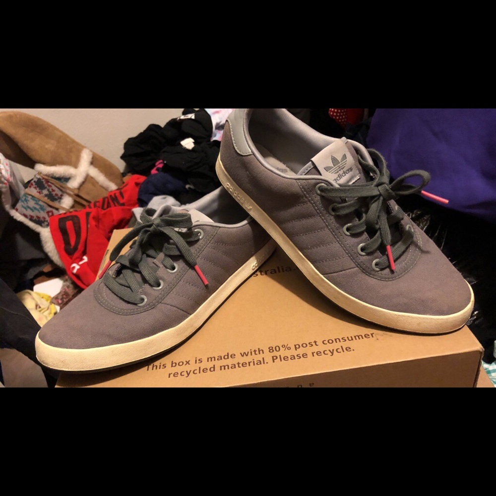 Adidas gray sneakers